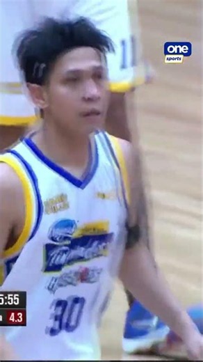 Zavier Lucero ALLEY-OOP FINISH for Magnolia vs Phoenix | PBA Season 50 Governors' Cup