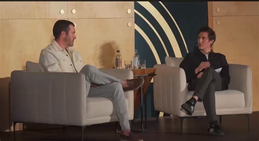 Wow… I know this is happening but it’s still so jarring to listen toThis is Owen Jennings, the Business Lead at Block (the company that just laid off 40% of it’s entire company) talking about the new workflow for the company post reorg>Dev teams of 14 turned to 3>Claude Fast mode with unlimited tokens>Managing multiple agents at once + context switchingAlso he totally refutes the idea that the layoffs were because of excess Covid hiring- attributes them specifically to advancements in AIReally j