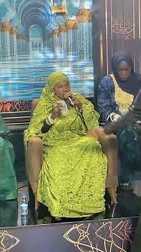 Aida Faye mou Baye au rythme de Cheikh Tidiane dans Quartier Général