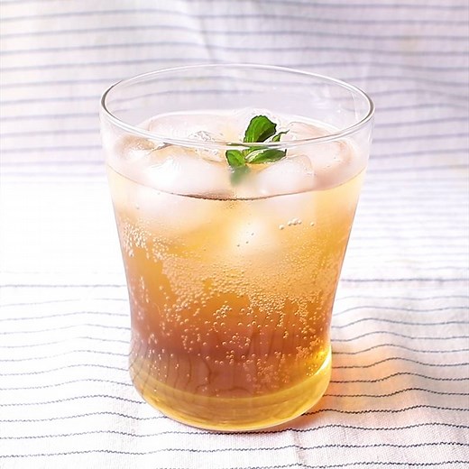 和風ドリンク 黒酢ソーダ 作り方・レシピ | クラシル