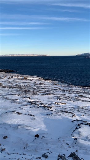Ivujivik Un petit paradis septentrional situé au nord du Nunavik qu’il me fait plaisir de vous présenter. #pleineconscience #nunavik | L’escale pleine conscience
