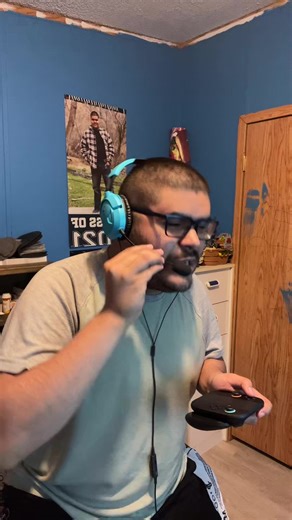 I think he’s not disabling the shield #bryancarrillo07 #thelegomovie #gaming #fyp #fup