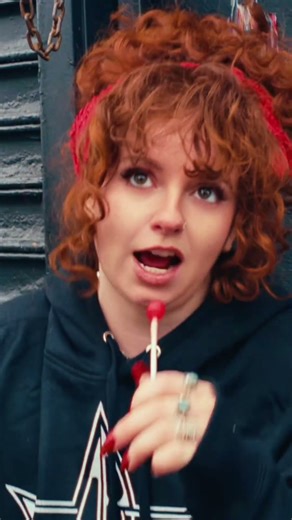 selling my merch on canal st - SOPHIE HUNTER MERCH OUT NOW