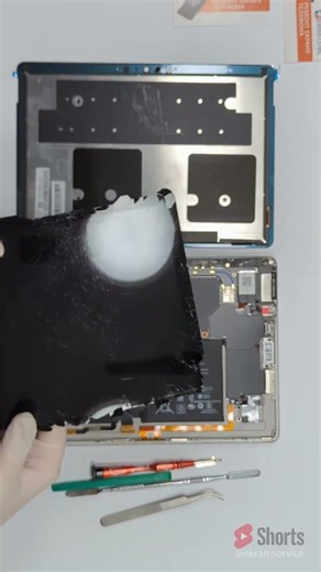 Microsoft Surface Go 2 Screen replacement #repair #tablet #screenglassrepair #microsoftsurfacego2