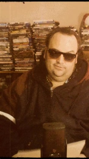 Seinfeld's finale: love it or hate it? Diving into the last three episodes of the iconic show. #Seinfeld #TVShow #TVFinale #Comedy #90sTV