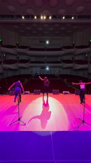 Cece Peniston on Instagram: "Quick snippet from rehearsal!! @unitedwaycentmd @unitedway @liveatthemeyerhoff #cecepeniston @kingchuckaduck @damakeup1 @andreayoungthestylist @byronvgarrett #music #artist #performance #artistsofinstagram"