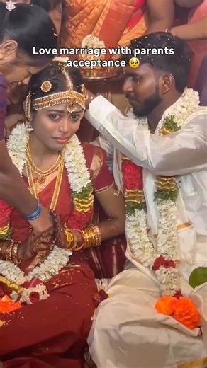 Naveena Kotthagorla on Instagram: "PURE KANJIVARAM HANDLOOM PURE SILK SAREE. - PURE SILK ASSURED WITH SILK MARK TAG WITH HOLOGRAM. - FOR MORE DETAILS DM R WHATSAPP ‪‬ +91 9908011907 ———————————————————————— HOW TO ORDER ? - DM US FOR PRICE, AVAILABILITY AND FURTHER QUERIES. - CONFIRM THE ORDER BY MAKING PAYMENT. - SHARE YOUR NAME N PHONE NUMBER WITH FULL SHIPPING ADDRESS DETAILS. Note ➡️ : PLEASE DM US FOR QUICK RESPONSE ———————————————————————— Saree Fabric: Kanchipuram Handloom bridal TISSUE S