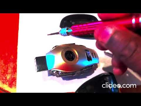 How to replace battery in 4D shaver