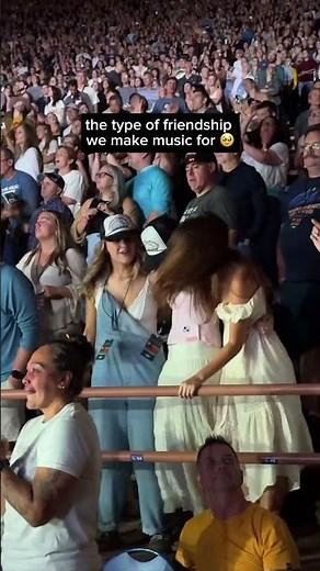 The Head and the Heart - Rivers and Roads (Live at Red Rocks)
