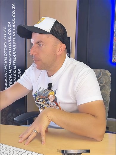 Casual Live Chat on Banks and Ferraris