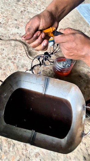 Fuel injector cleaning and checking! #injector #washing #cleaning #upgradedmechanic | Upgraded Mechanic