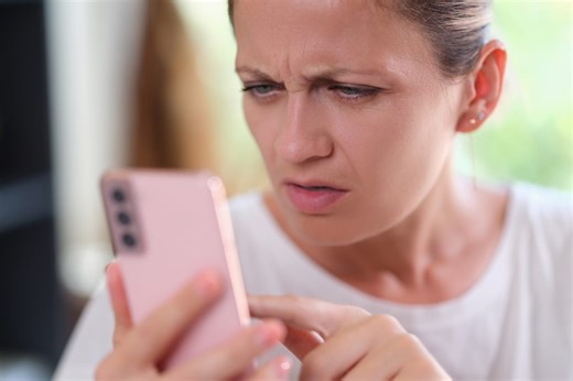 Ces symptômes étranges indiquent que votre téléphone est piraté et espionné