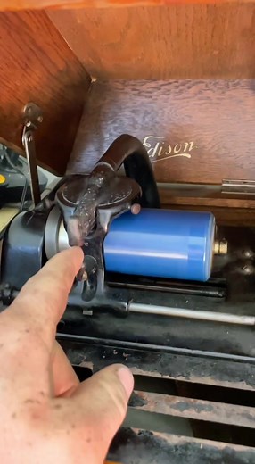 Edison Cylinder Record Player: A Vintage Musical Treasure