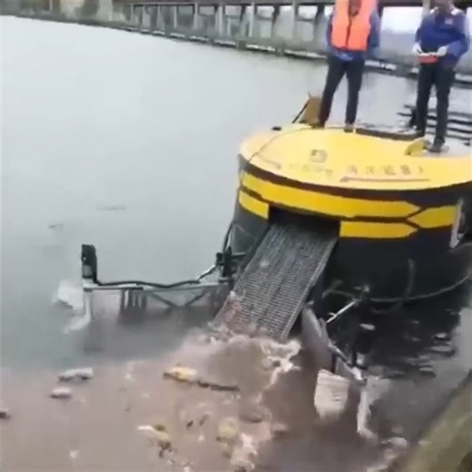 AI for Earth on Instagram: "🌊🤖 AI Is Cleaning Our Oceans The future of ocean cleanup isn’t coming someday. It’s already here — powered by artificial intelligence. Meet the new generation of AI-enabled floating robots that silently patrol rivers, lakes, and coastlines. No drama. No noise. Just nonstop, data-driven cleanup. Here’s what AI makes possible: 🔍 Real-time object detection to identify bottles, bags, wrappers & micro-waste 🤖 Autonomous navigation that adapts to waves, weather & obstac