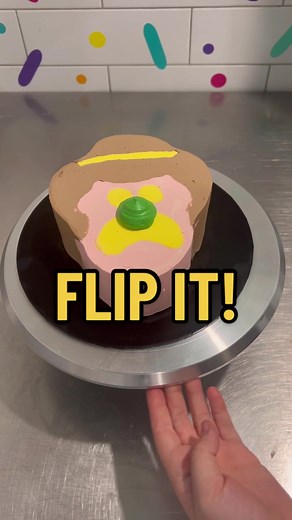 Replying to @carric2 ANOTHER TIGGA MAC FLIP HACK 🥰🩷 #tiggamac #okiedokie #cakevideo #tiggamacfliphack #tiggamaccakehack #bubbleobill #icecreamcake #caketok #caketutorial #flipit