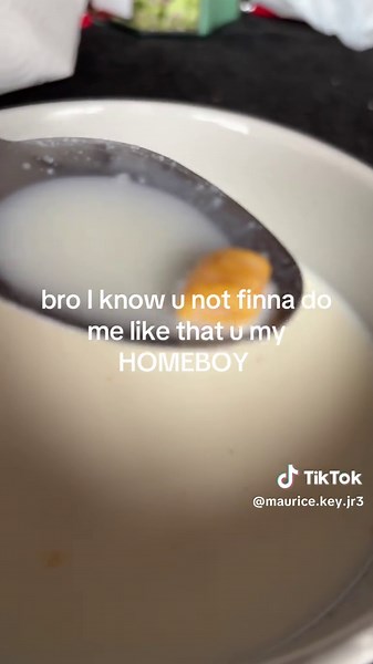 Hilarious Comedy Skit: You Can't Catch Me!