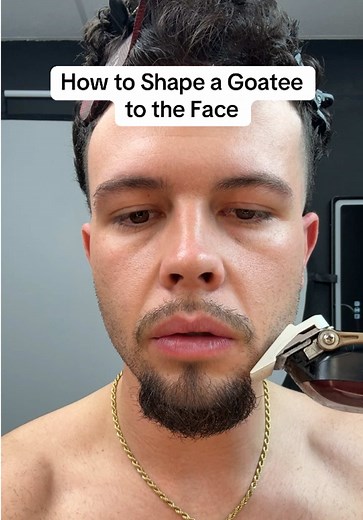 How to Shape a Goatee to Enhance Your Features