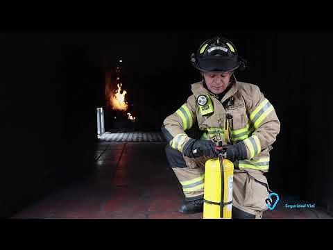 USO CORRECTO DEL EXTINTOR