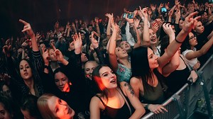 13K views · 207 reactions | VÕIDA Simple Session 20 Year...