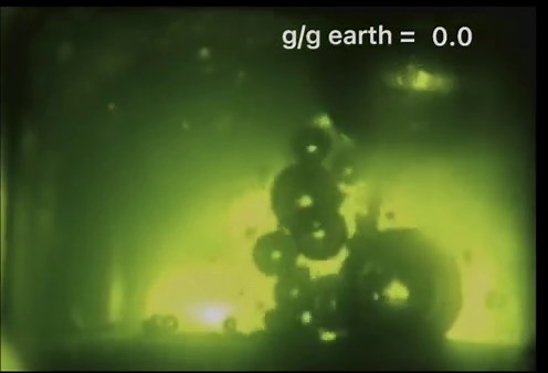 See How Steam Bubbles React When Potatoes Were Fried During A Parabolic Flight