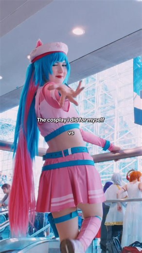 🌸Su Yin on Instagram: "Just wife things. Also waifu. 🥬🥖 Miku costume & wig: @lemailcosplaywigs use my code “SUYIN” to get 15% off 🩵 Video idea credit: dee_newromantics • • • • • • • 🏷️ #hatsunemiku #hatsunemikucosplay #kasaneteto #kasanetetocosplay #vocaloid"