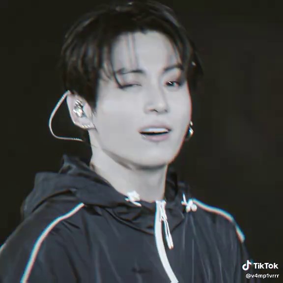so bf coded. #jeonjungkook #jungkookedit #jungkook #blowthisup #btsedit #kpop #bts #fyp #foryou #foryoupage #viral (sc to owners! - jeonjtiddiez)