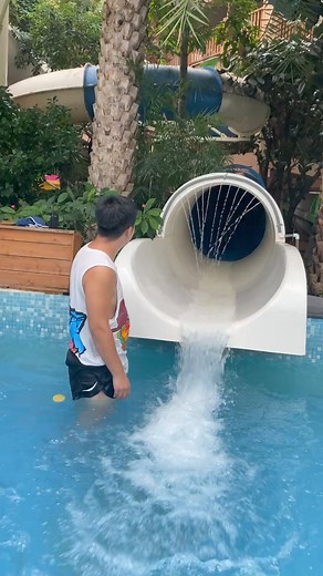 From the top of the slide to the water below . . #SplashAdventure #funslide #WaterparkThrills #SummerSliding #waterworld #waterpark | Genius Hub
