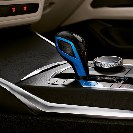 1.7K views · 56 reactions | Our blue isn’t just a colour; it’s change. ​Do you know about the subtle electric blue accents on our "i" models?​ See more: https://www.bmw.co.za/en/all-models/bmw-i.html | BMW South Africa | Facebook