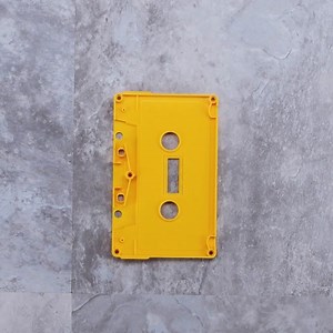 Do it Yourself: Cassette Tape Wallet