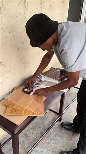 Stylish Transparent Picture Frames for Your Home