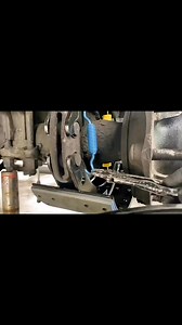 85K views · 426 reactions | Good technique for spring installation #fypシ゚viralシ #fbreels #foryoupagereels # #viralreelschallenge #mechanicsoftiktok #foryoupage #foryourpage #viralvideochallenge #mechanicalengineering #fyp #viral | Pro mechanic | Facebook