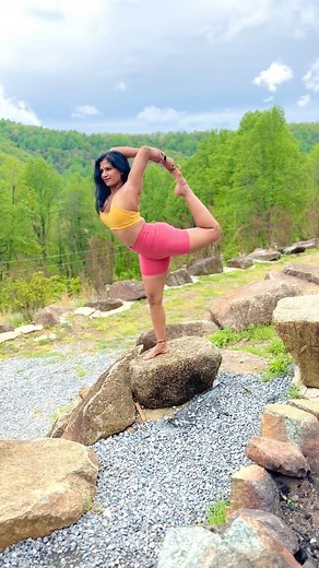 97K views · 4.5K reactions | “Optimism is a happiness magnet. If you stay positive, good things and good people will be drawn to you.” — Mary Lou Retton Outfit @yunoga_athletic #yoga #dancerpose #yogainspiration #yogini | Omwithrose | Facebook