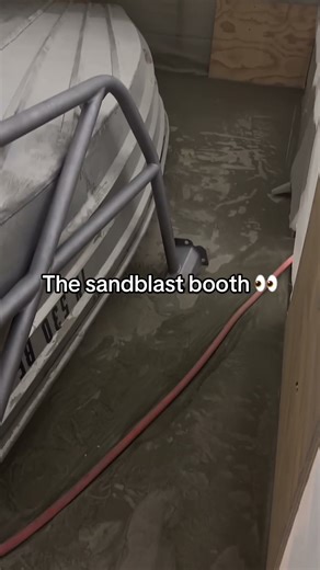 The sandblast booth 👀 #funny #reporter