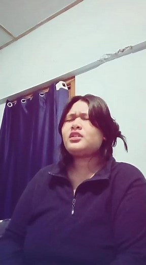 Christmas song silent night by Miss khonsan #singer #song #christmas