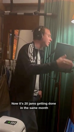 Ceeg - Extra Extra (Prod. by Bvtman)