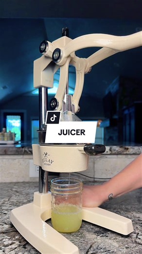 #zulaykitchen #zulayjuicer #juicer #castironjuicer | juicer