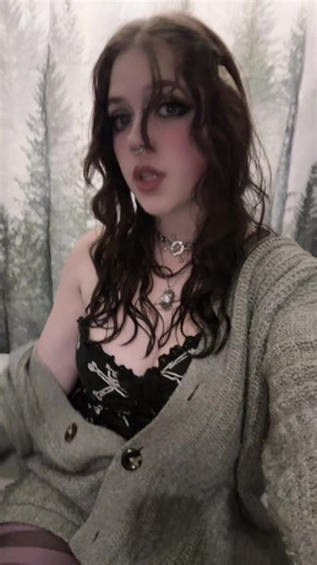 autumnn_angel (@autumnn_angel)’s videos with original sound - ༒