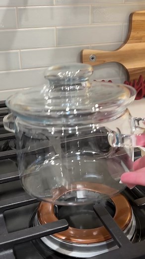 Cozy Christmas Simmer Pot for Holiday Season