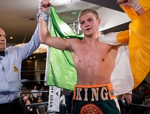 Callum Walsh, Serhii Bohachuk Blast Out Opponents in Los Angeles