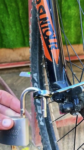 Tire lock with additional key #shorts