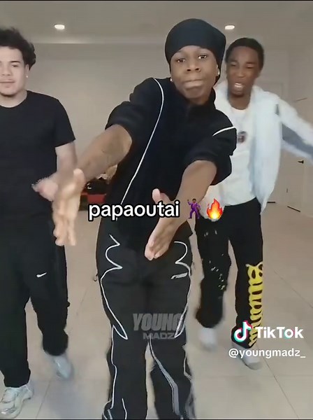 @Stromae papaoutai 😫🔥 #prod #dance #papaoutai #rmx #fyp