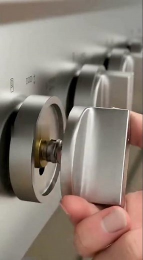 🔥 How a Gas Stove Works (3D video Explained)