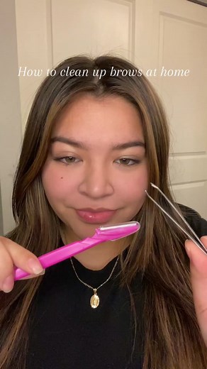 Quick and Easy Eyebrow Cleaning Tutorial at Home