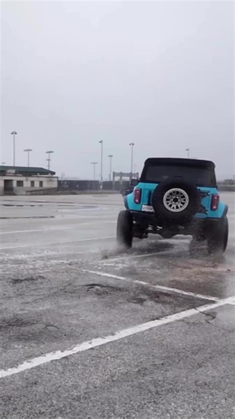 1.2K views · 26 reactions | SLIPPERY when wet! | Quake LED | Facebook