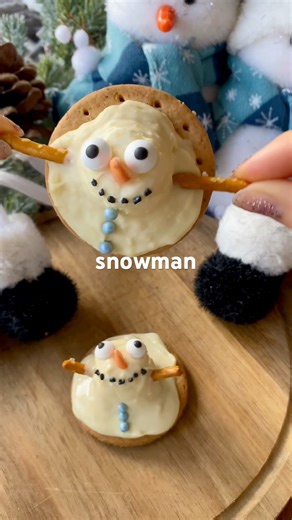Christmas snowman cookies | easy recipe | fun children’s things to do | family baking