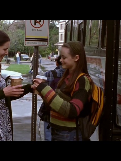 Rory Gilmore's Best Outfits from Gilmore Girls