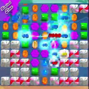 The Crusher League has begun 💪🏆 start collecting the new Candy Droplets this week 💧💧 and climb your leaderboard 🍭🤩 | Candy Crush Saga