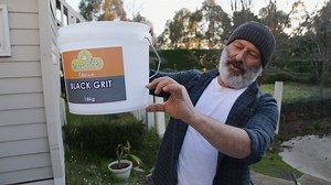29K views · 549 reactions | Vasili demonstrates how to make a wicking pot from his empty 18kg Black Grit bucket. Don't forget to visit our website https://vasilisgarden.com/ where you will find great products for your garden. Maresi! | Vasili's | Facebook