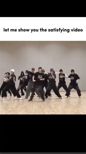 "When SVT dances, the world pauses 💎🔥" #svt #kpop #viral