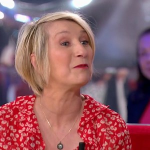 Elisabeth Buffet: Obsolescence programmée, et André Dussolier en cerise sur le gâteau - Extrait vidéo Vivement dimanche prochain